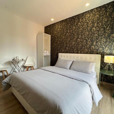 Emanuele Room Catania Luaran gambar