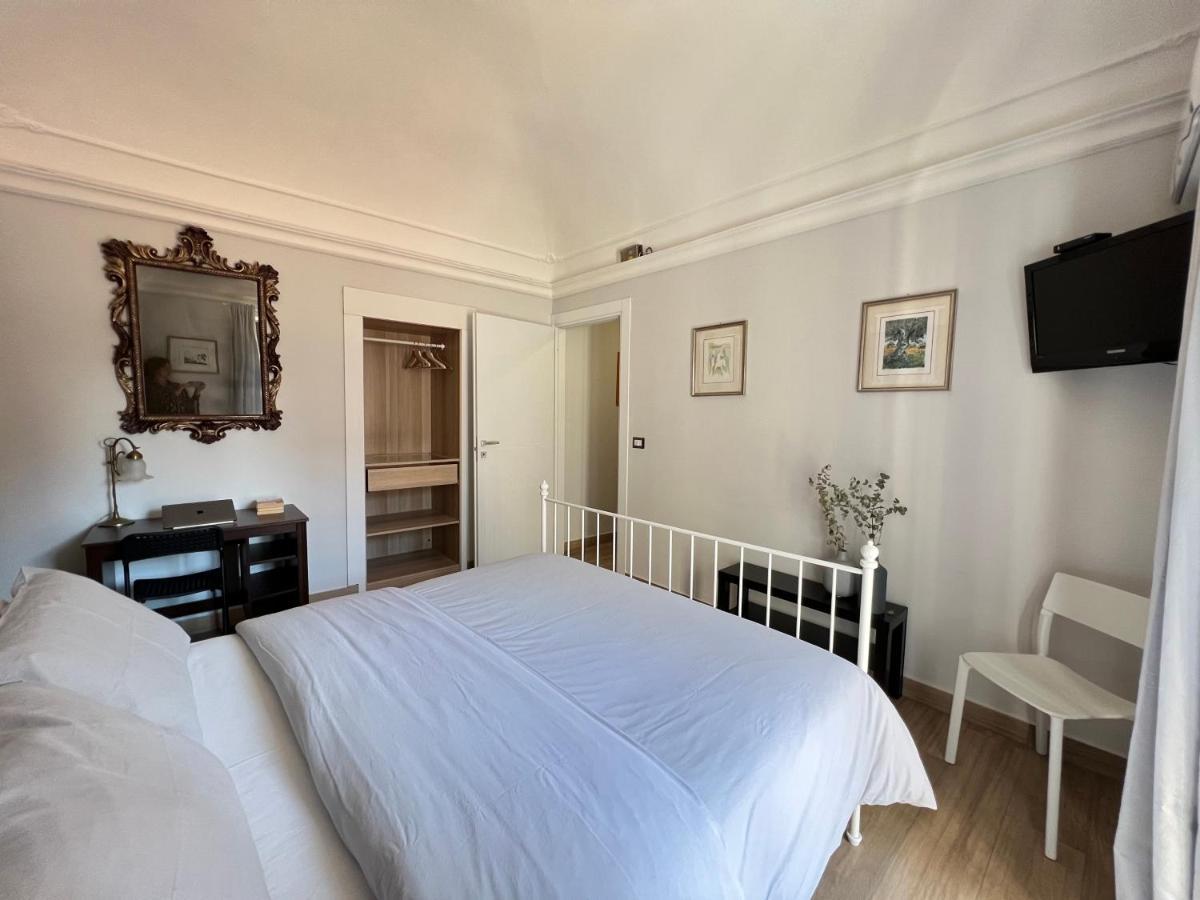 Emanuele Room Catania Luaran gambar
